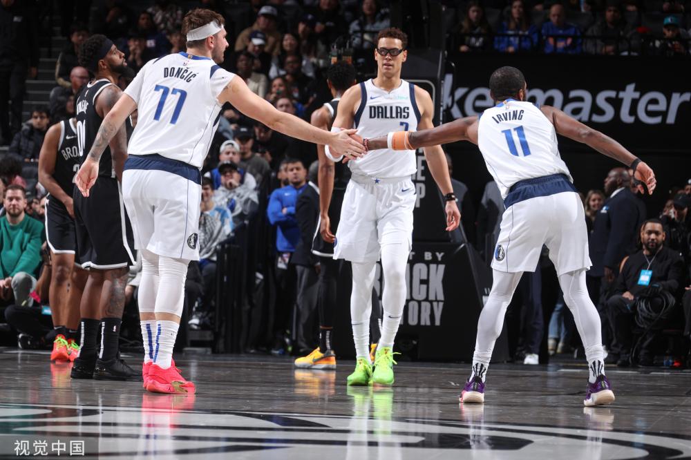 于收缩阵型 于收缩阵型